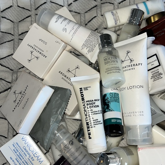 Hotel Travel Size Samples Shampoo Conditioner Body Wash Soap Lotion - Picture 3 of 8